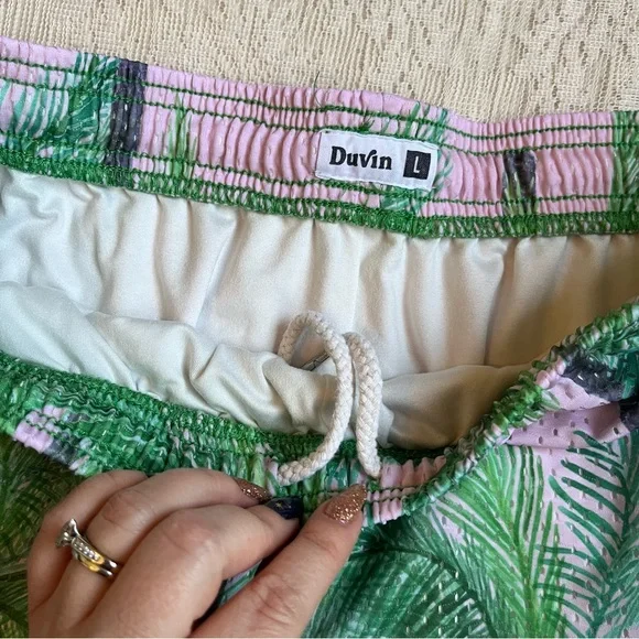 Duvin palm mesh drawstring shorts - Picture 5 of 12